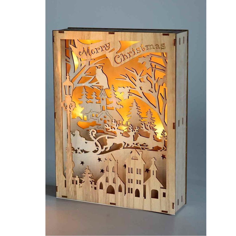 Cornice decorativa in legno intagliato con paesaggio invernale e luci Led