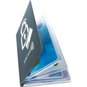 Scuoleria.it - Porta carte di credito SafeCard 12 tasche